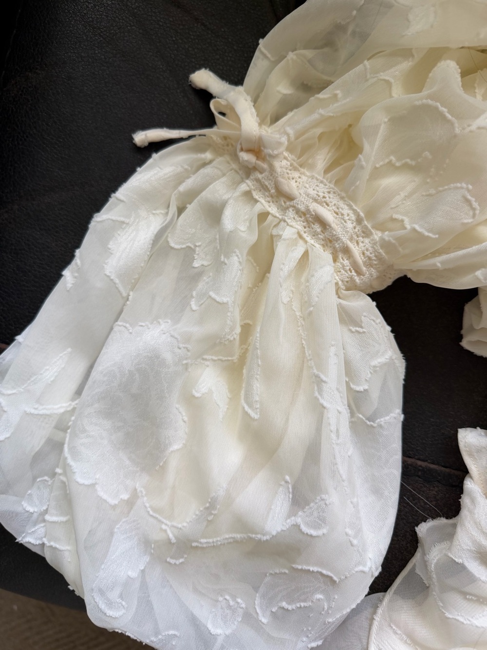 The Bekk Elora Ivory Lace Off Shoulder Ruffle Lined Mini Dress XS/S - Picture 5 of 8